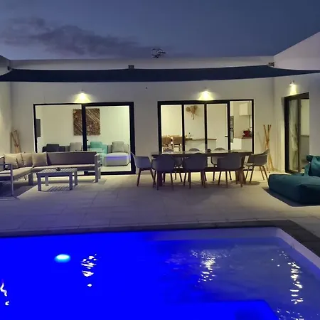 Valentina, Piscine Chauffee Et Serenite * Lajares