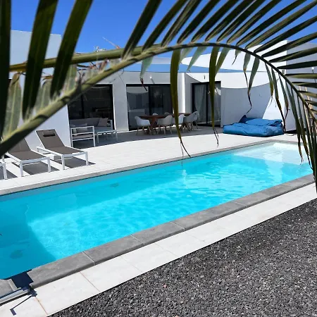 Valentina, Piscine Chauffee Et Serenite * Lajares