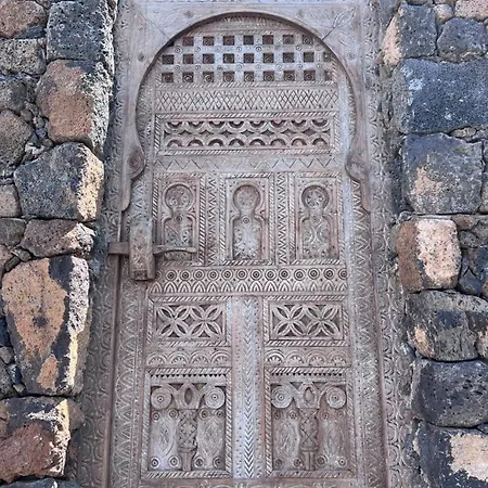 Valentina, Piscine Chauffee Et Serenite